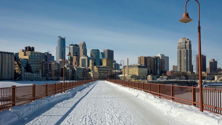 Gov. Walz meets with feds on $7.8 billion heating-assistance plan for the low-income