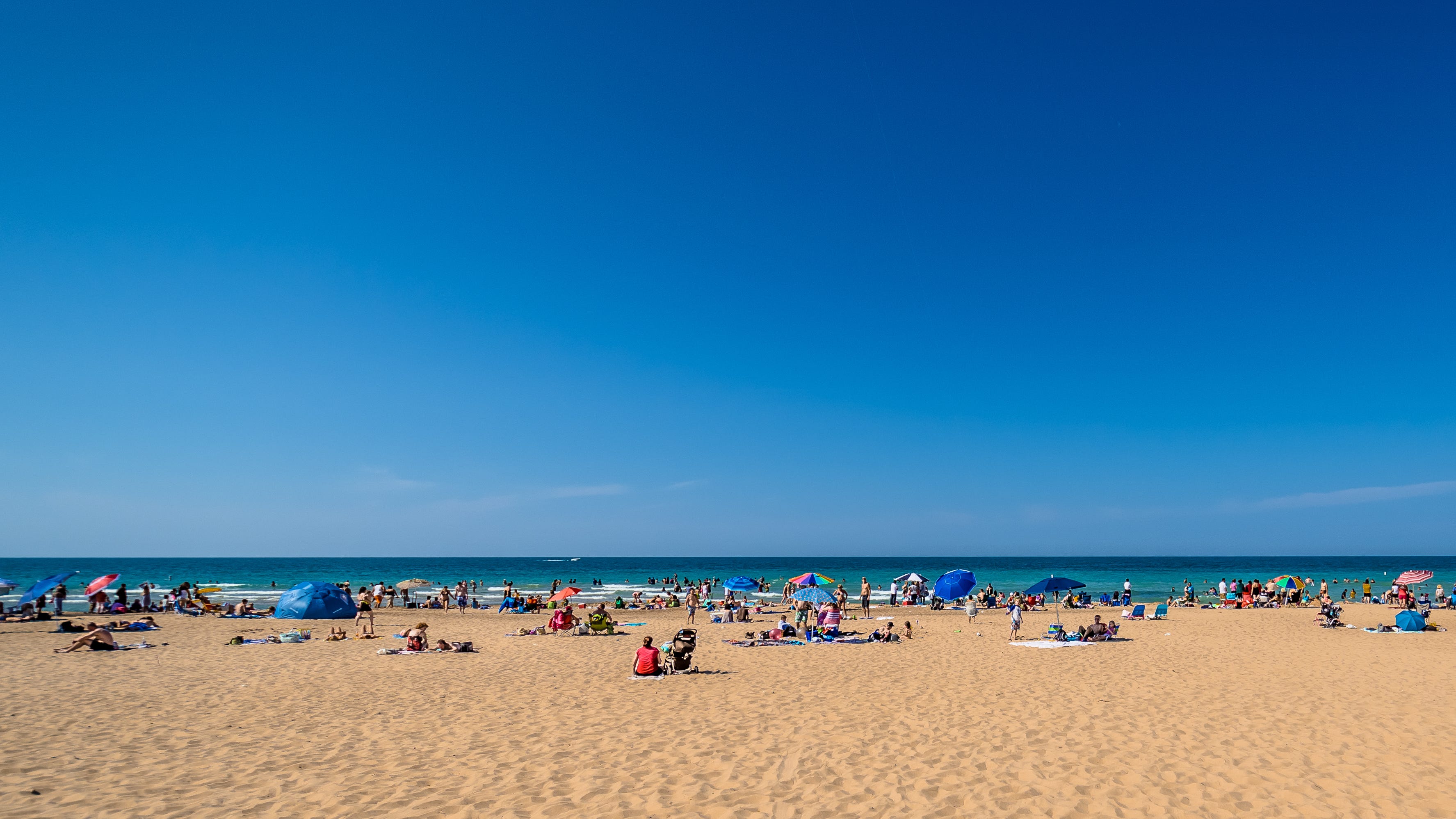 Upper Peninsula beach closed for several days over unsafe water — here's how to check the lakes and rivers around you this summer