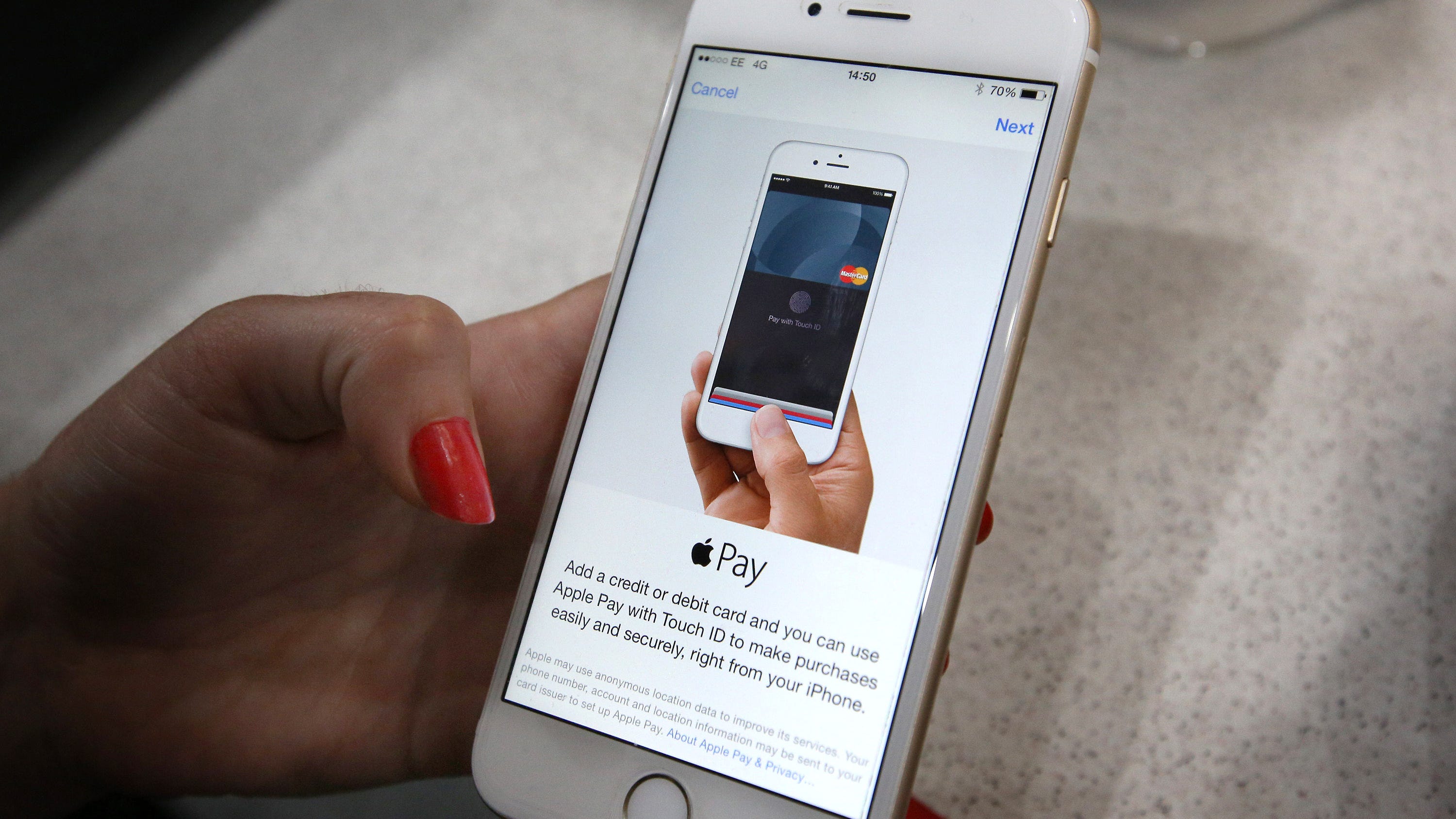 Apple Pay processes more transactions than MasterCard