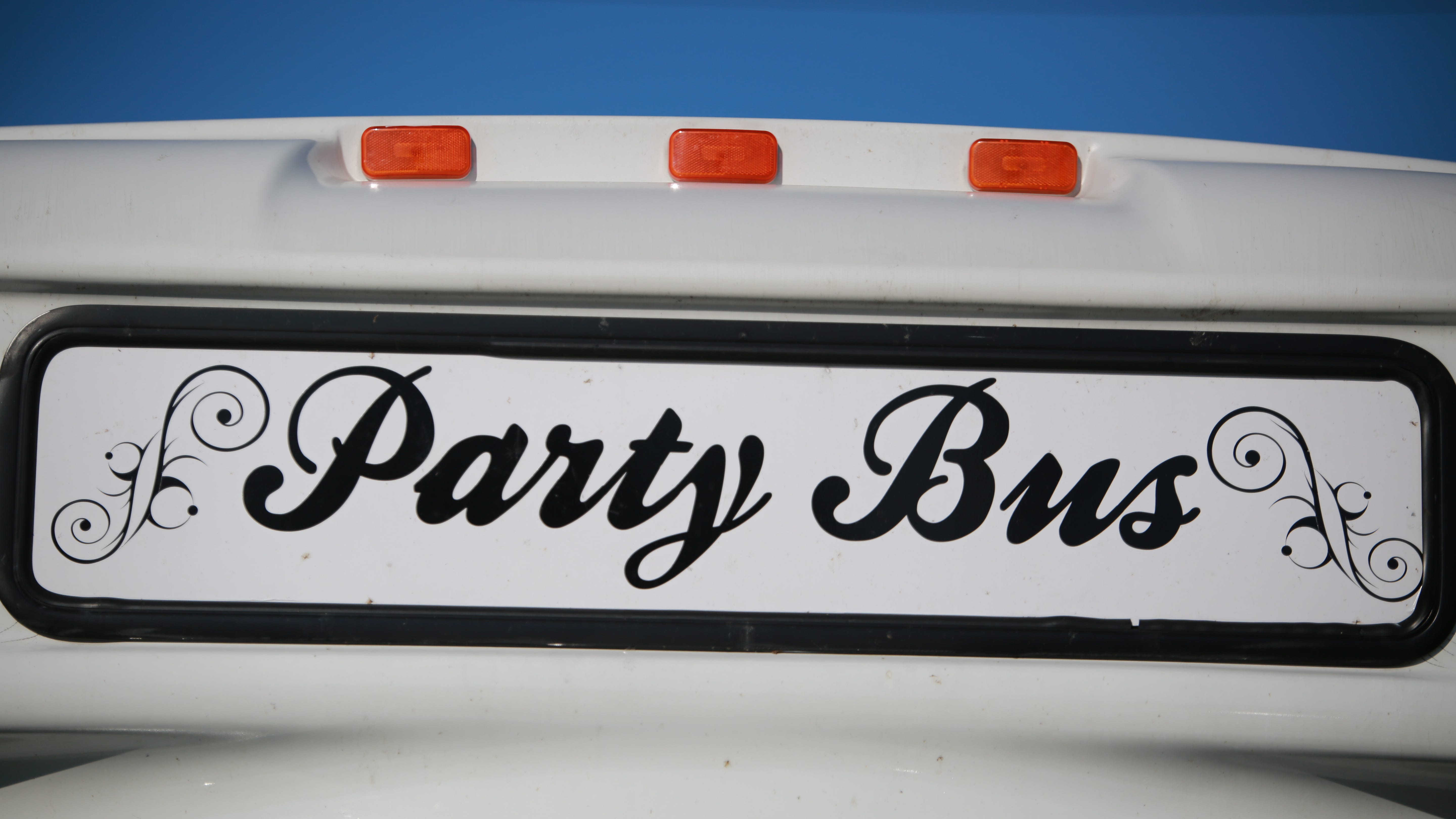 Party bus sideswipes 13 cars in Lake View, police say, charges expected