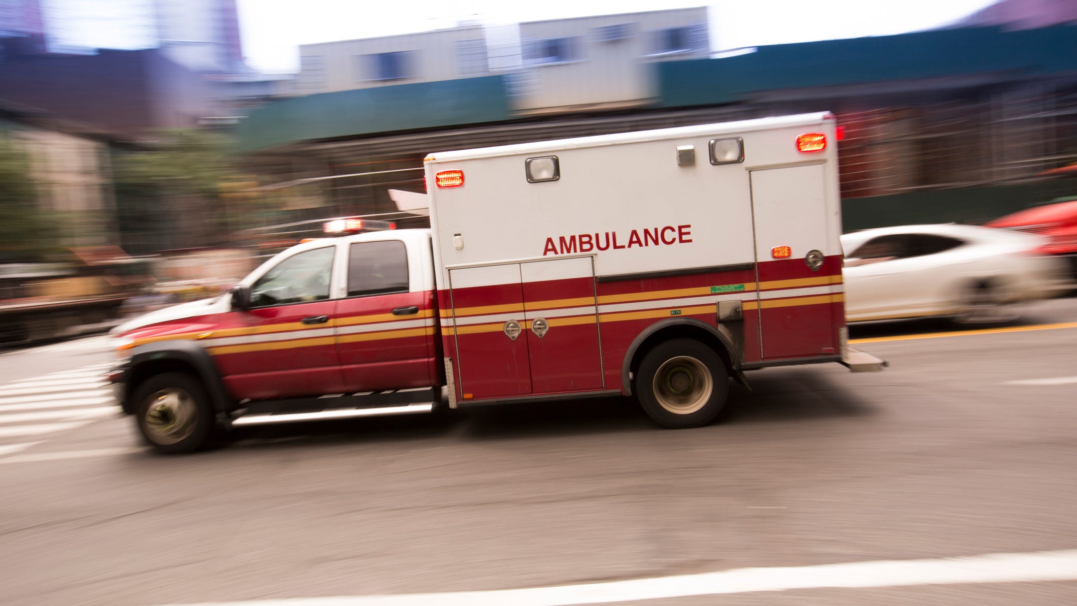 NYC faced nearly a 19% shortage of EMS crew on Christmas amid omicron surge