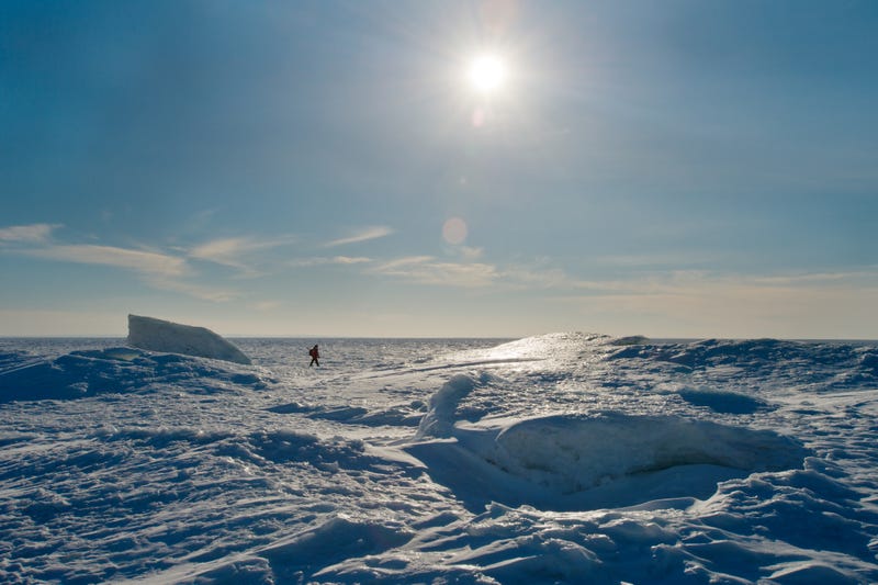 Nothing says "marathon running" like harsh temperatures and floating ice? For one Minnesota man, he's making the North Pole Marathon his last race this July.