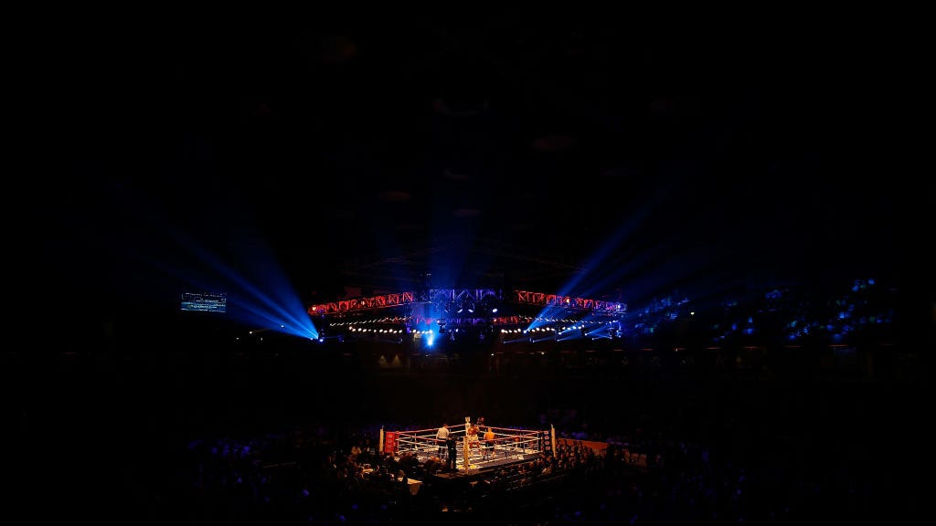El Canelo Álvarez y David Benavidez se enfrentarían en septiembre