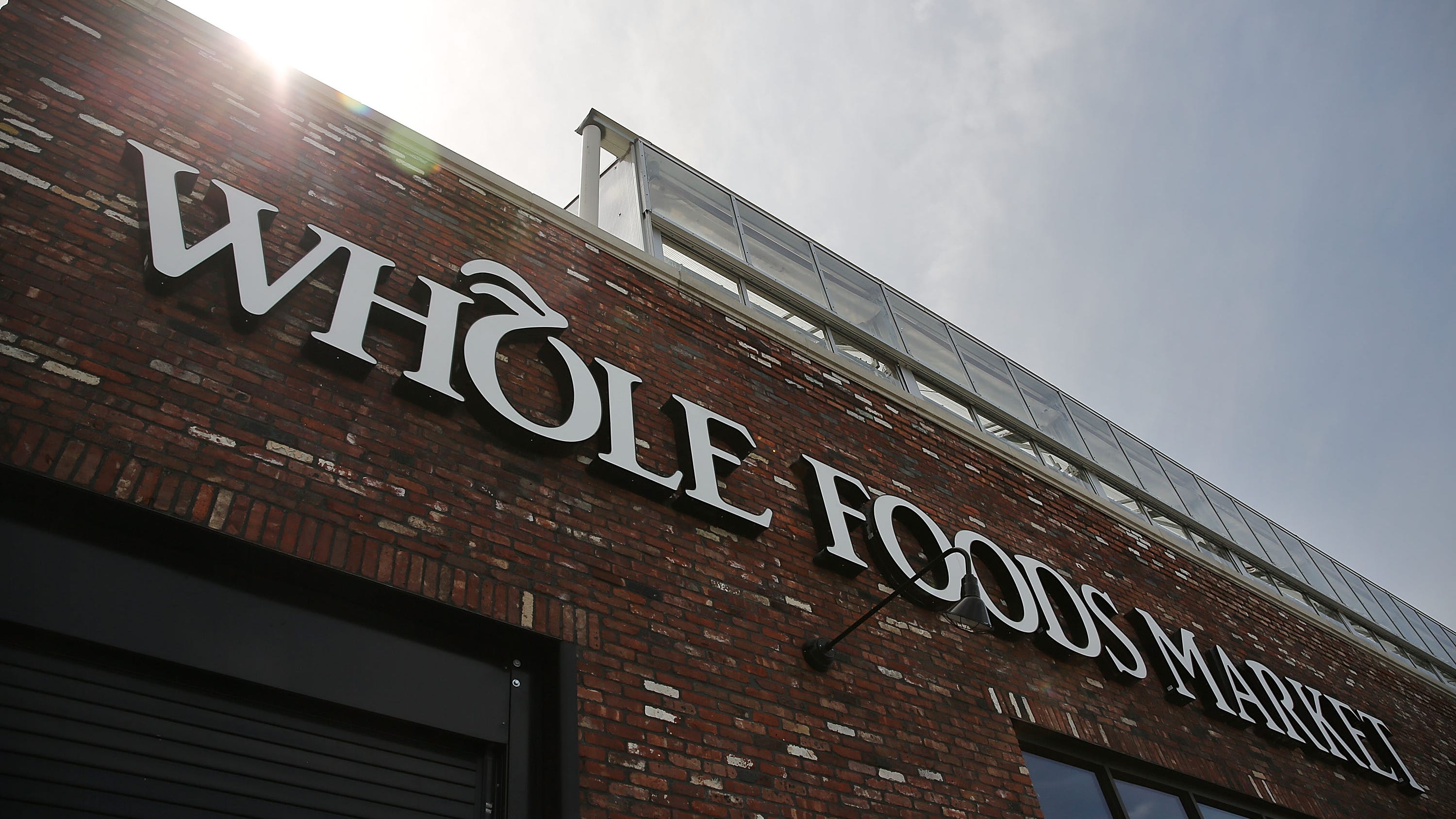 Evanston Whole Foods receives bomb threat: Police