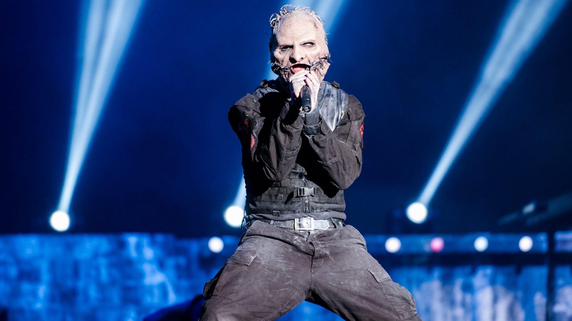 Corey Taylor previews new Slipknot mask set to 'scare children'