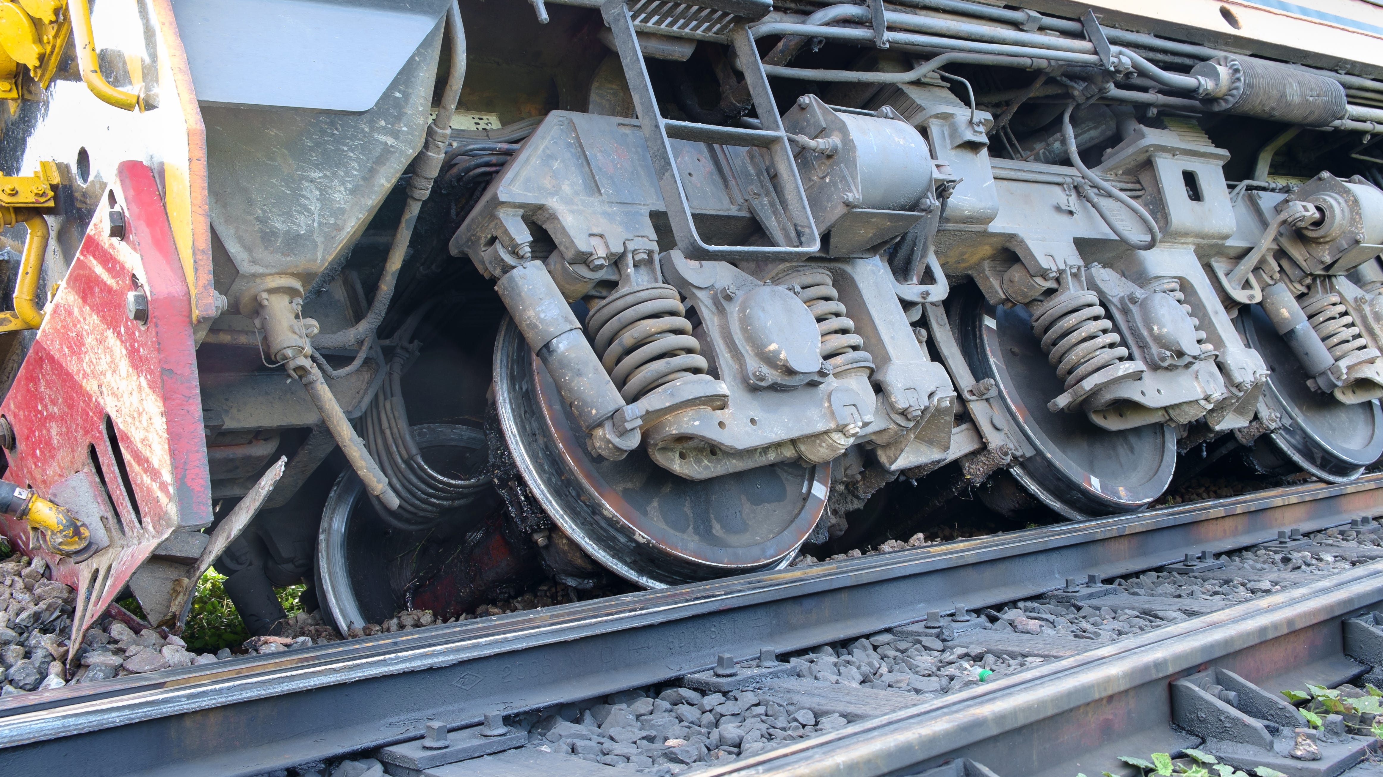 Canadian Pacific freight train cars derail near O’Hare