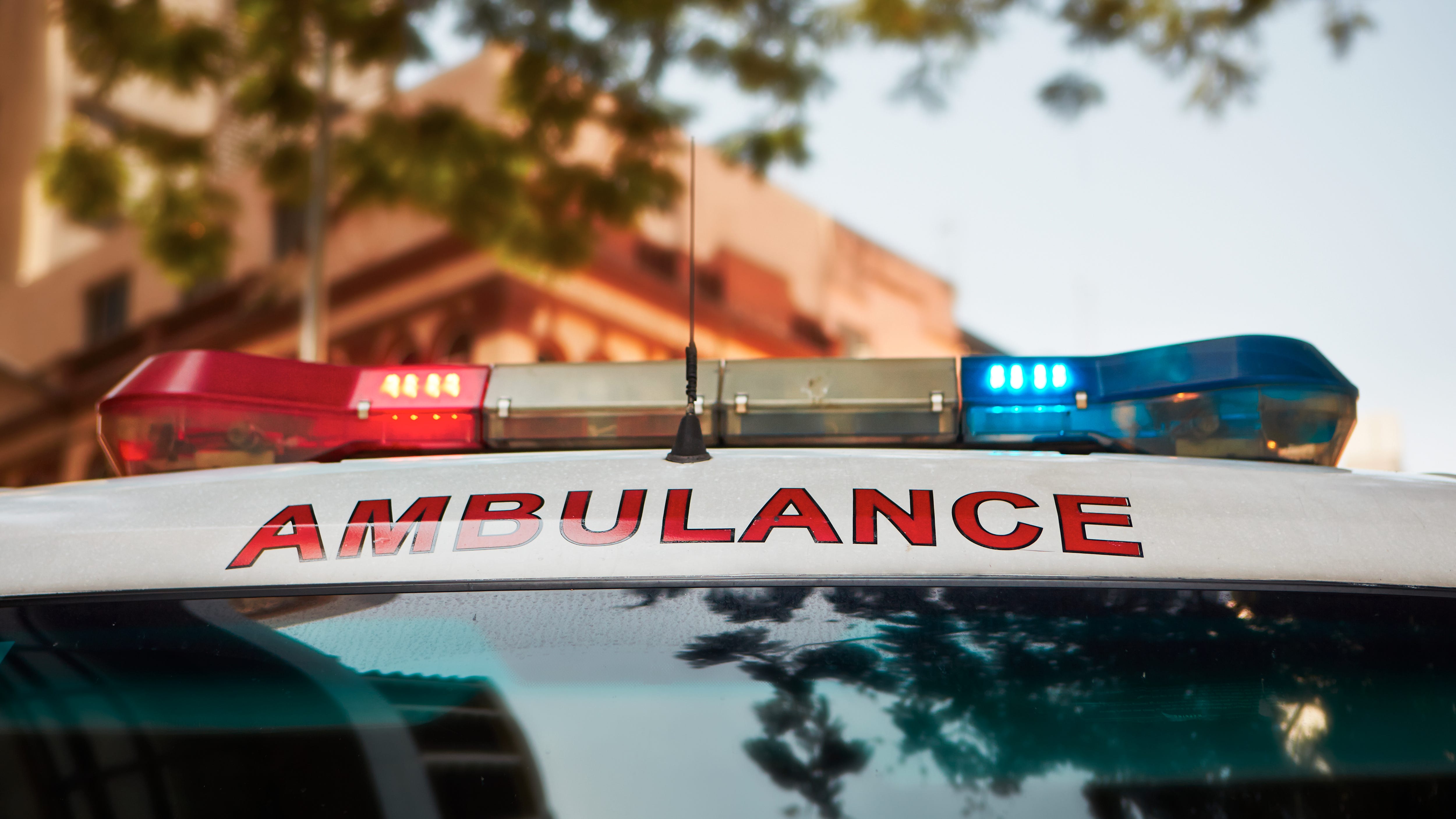 Suspected drug overdose in Lakeview: 2 dead, woman in critical condition, CFD says