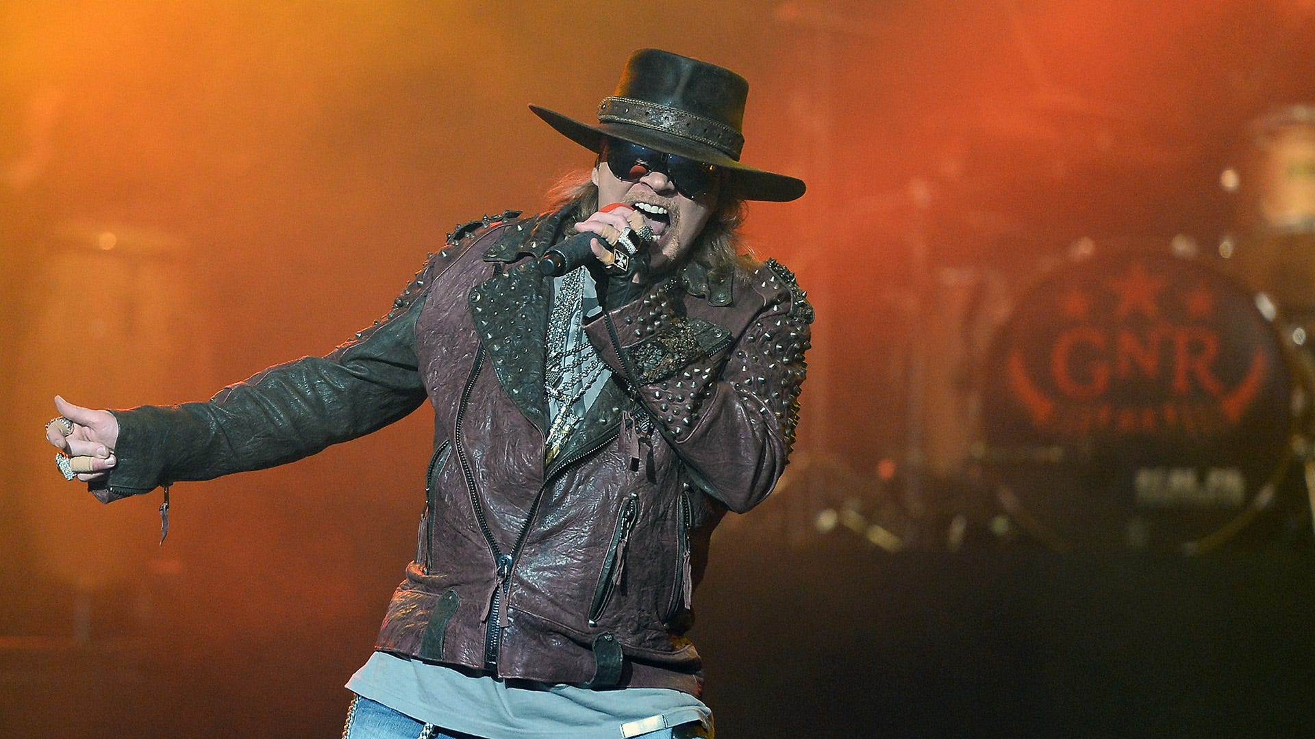 Guns N’ Roses rescheduled tour with extra 14 dates