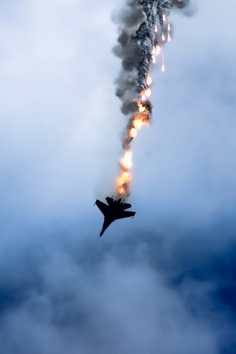 Military jet crashes in Lowcountry