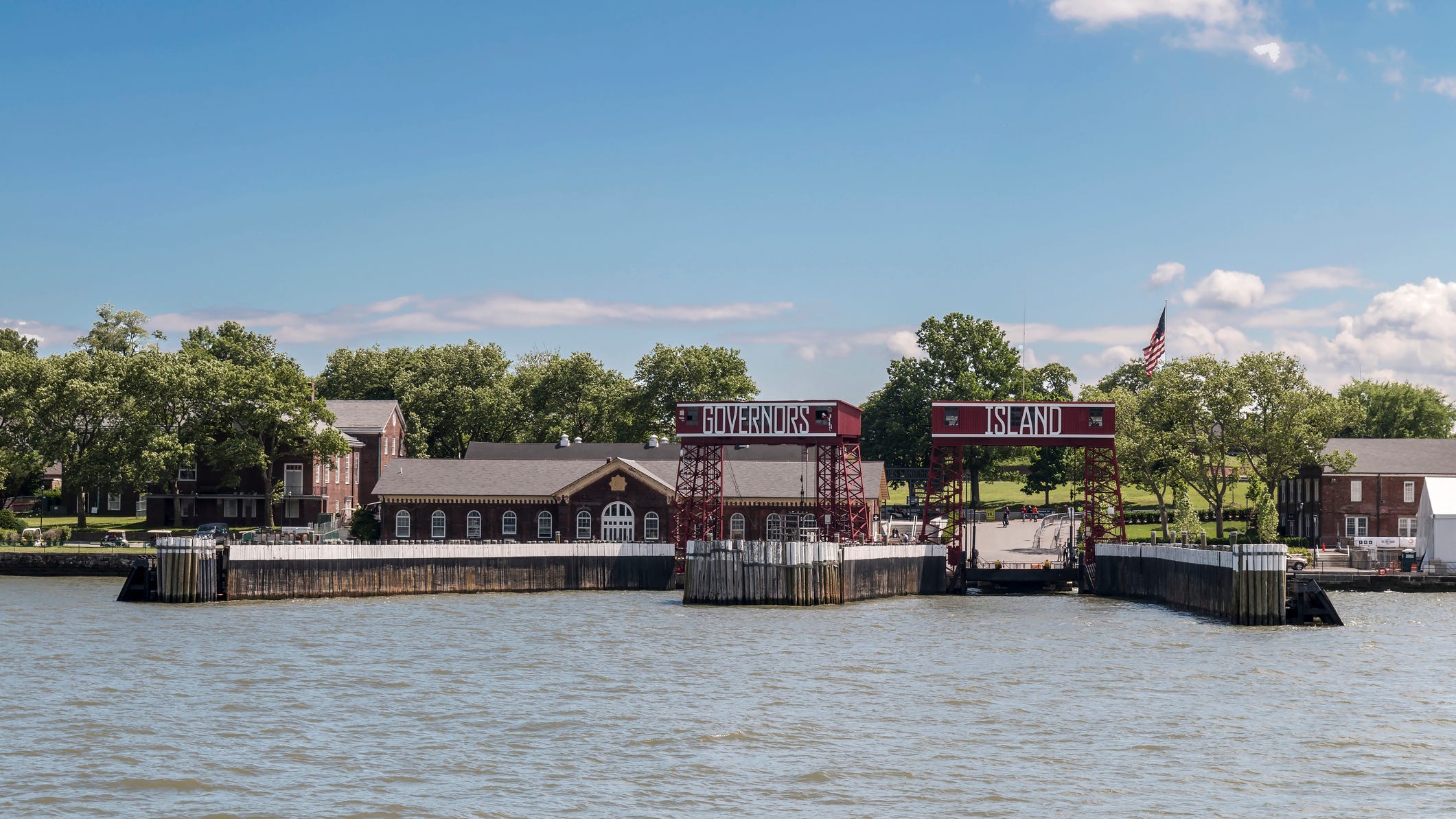 Dog Days of NYC: Governors Island open to pups for first time ever