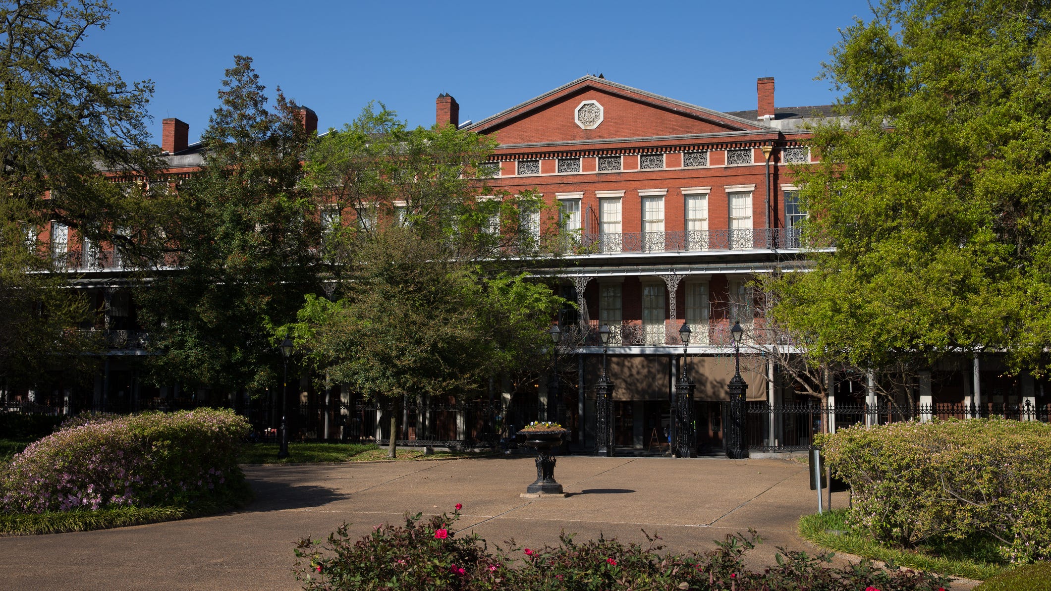 Middle of the night statement claims Cantrell already surrendered Pontalba keys