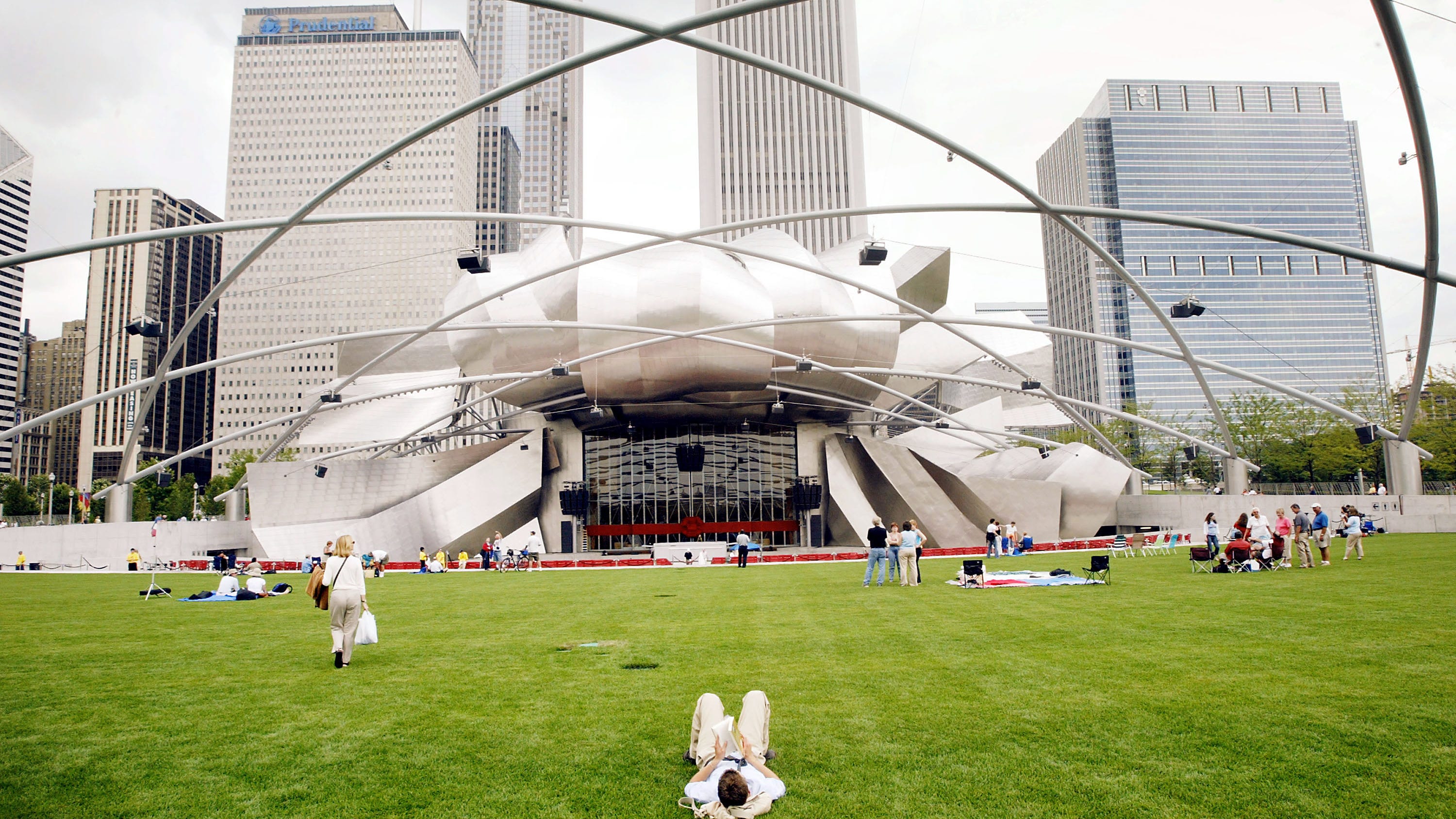 Attention concertgoers: Pritzker Pavilion reducing its entrances