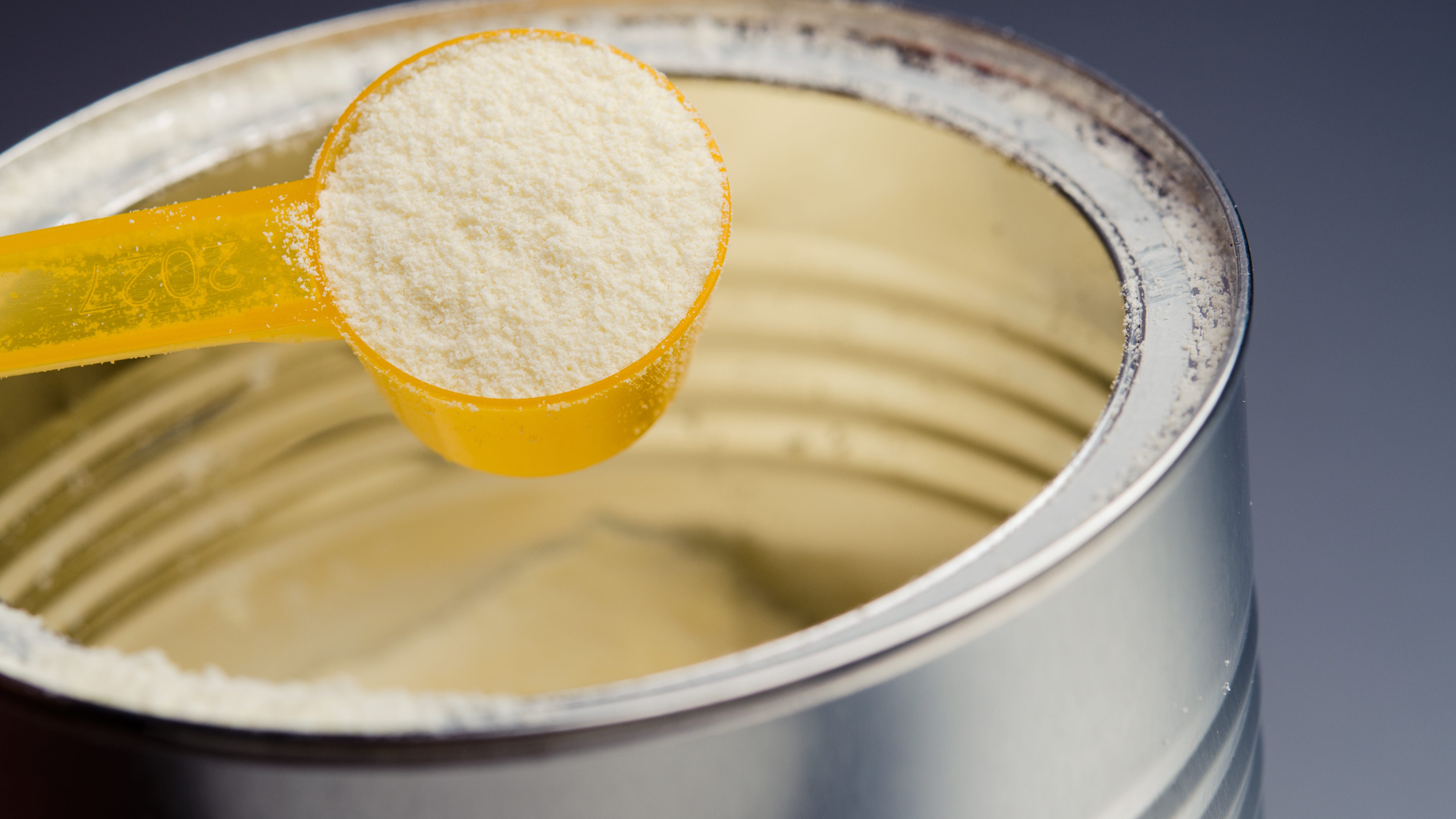 Scammers targeting parents in midst of baby formula shortage – warning signs to look for
