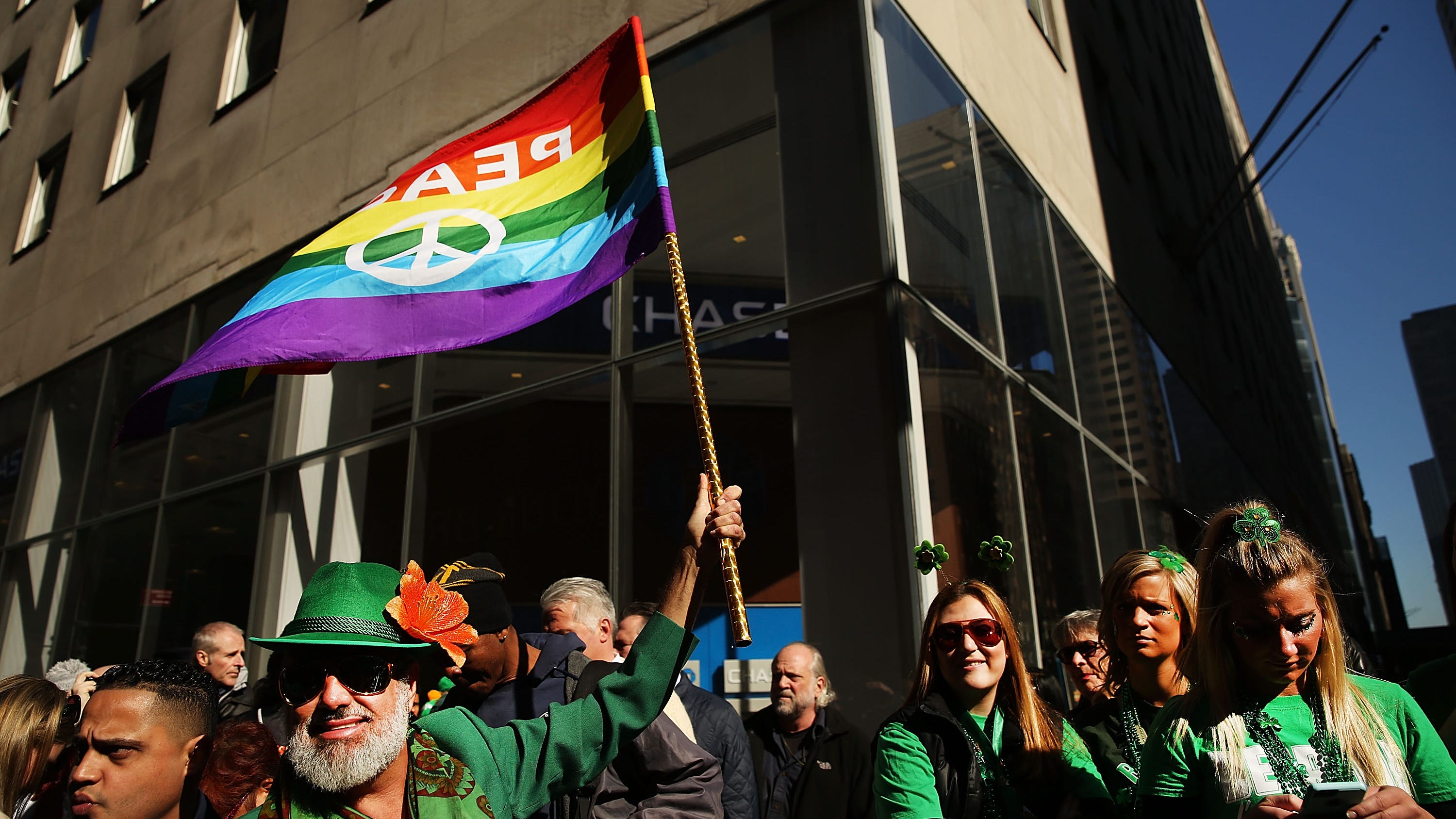 Staten Island St. Pat's Parade bans LGBTQ groups again, many officials plan boycott