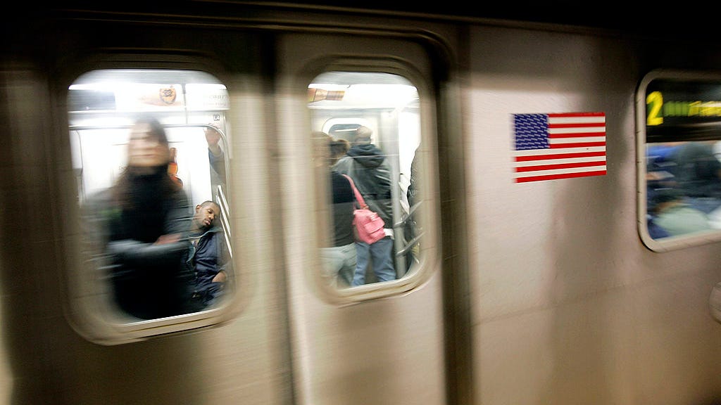 Subway rider helps cops catch boy, 17, armed with loaded gun at Times Square station