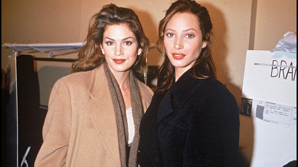 Supermodels Cindy Crawford, Christy Turlington, Helena Christensen reunite for the holidays