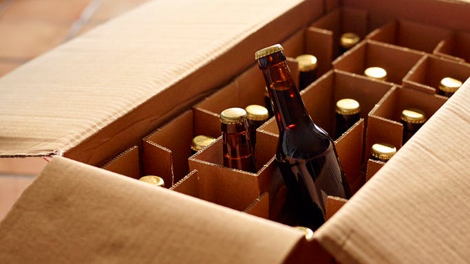 New legislation would allow USPS to ship alcoholic beverages