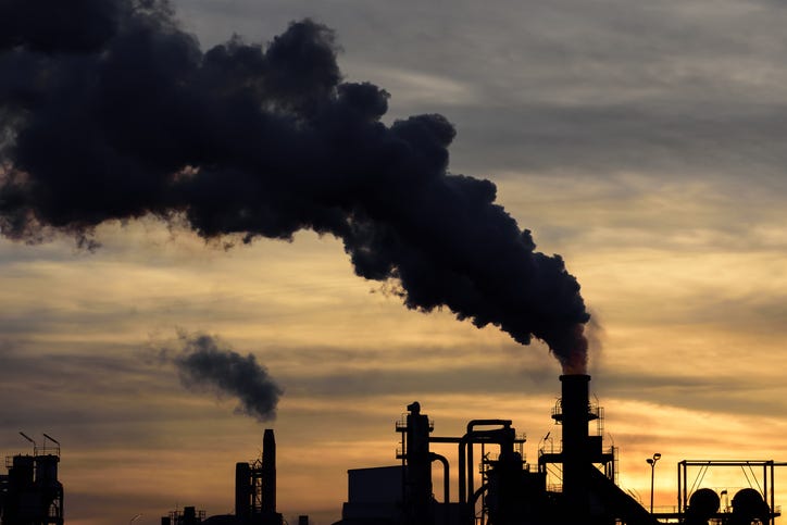 Cloud of pollution being released 