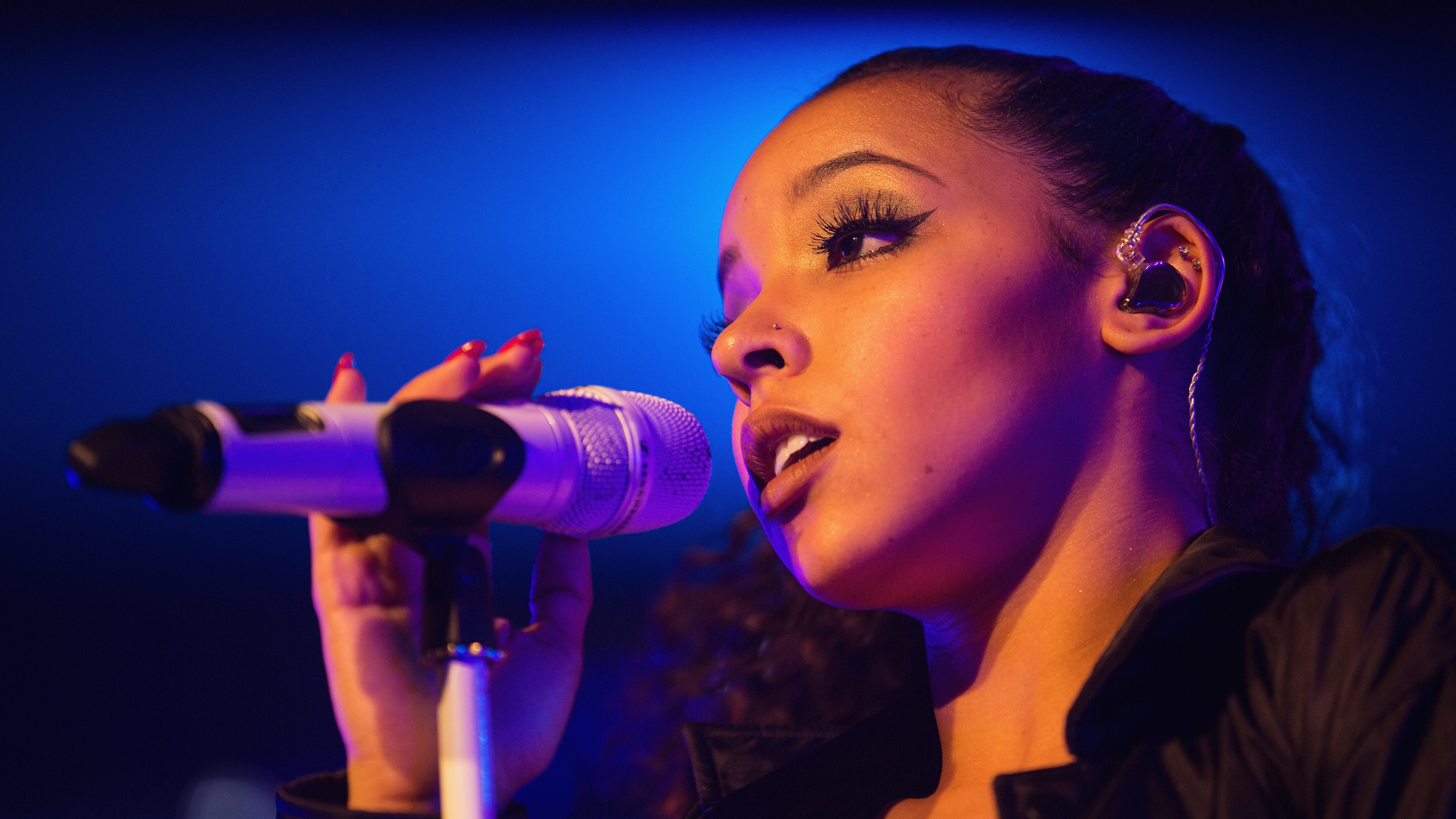 7 Pop songs you need to hear right now