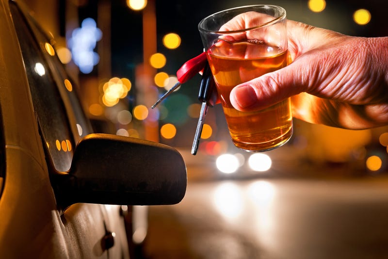 Grand Prairie man charged with intoxicated assault in crash that injured a family of four