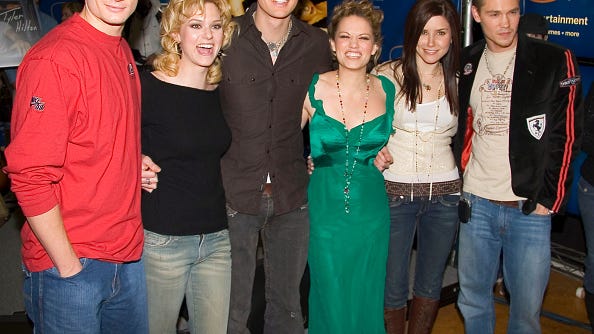 'One Tree Hill' Cast Share Photos From Epic Reunion