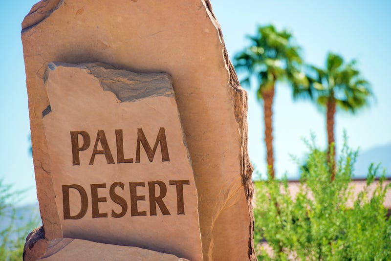 palm desert sign