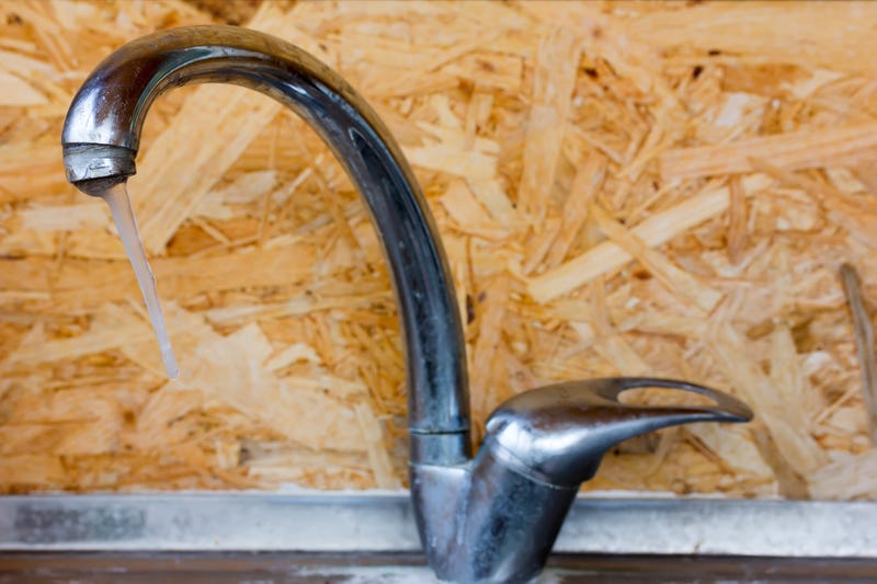 Frozen kitchen sink pipes