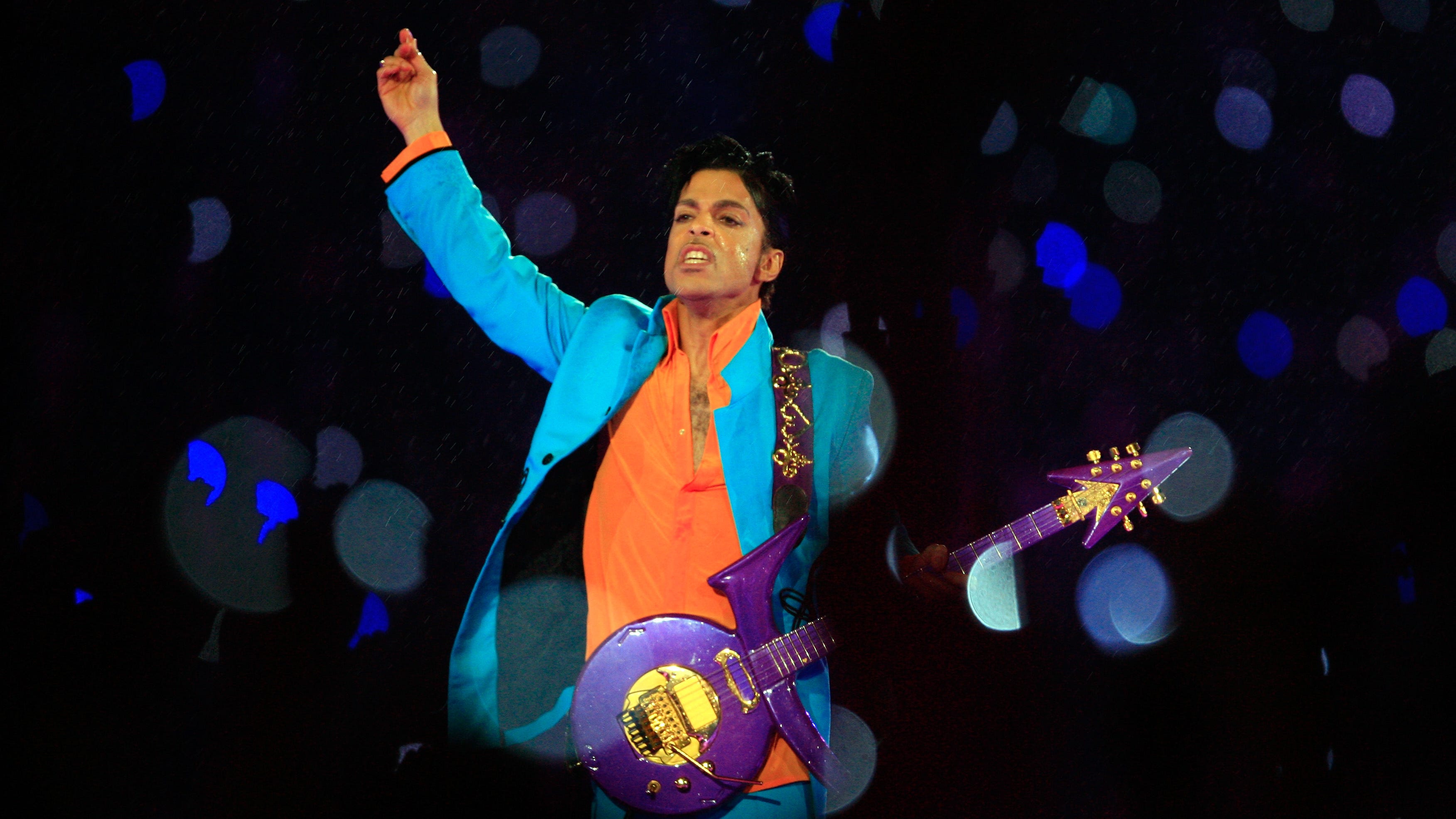 Eddie Murphy confirms Prince beat him at basketball, as depicted on Chappelle's Show