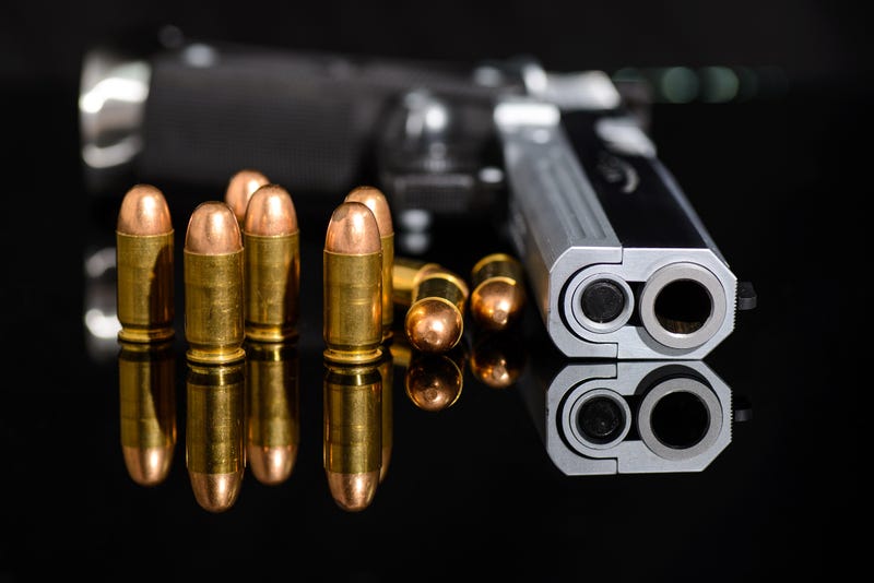 guns