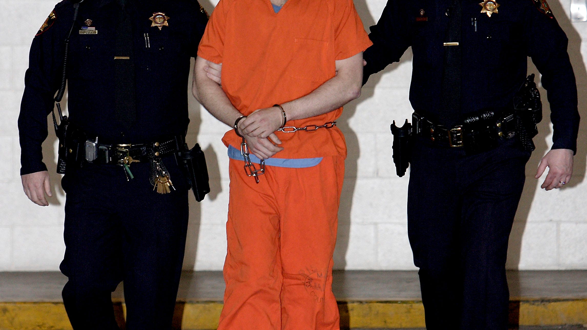Scott Peterson retrial bid on hold until August after lawyer gets COVID