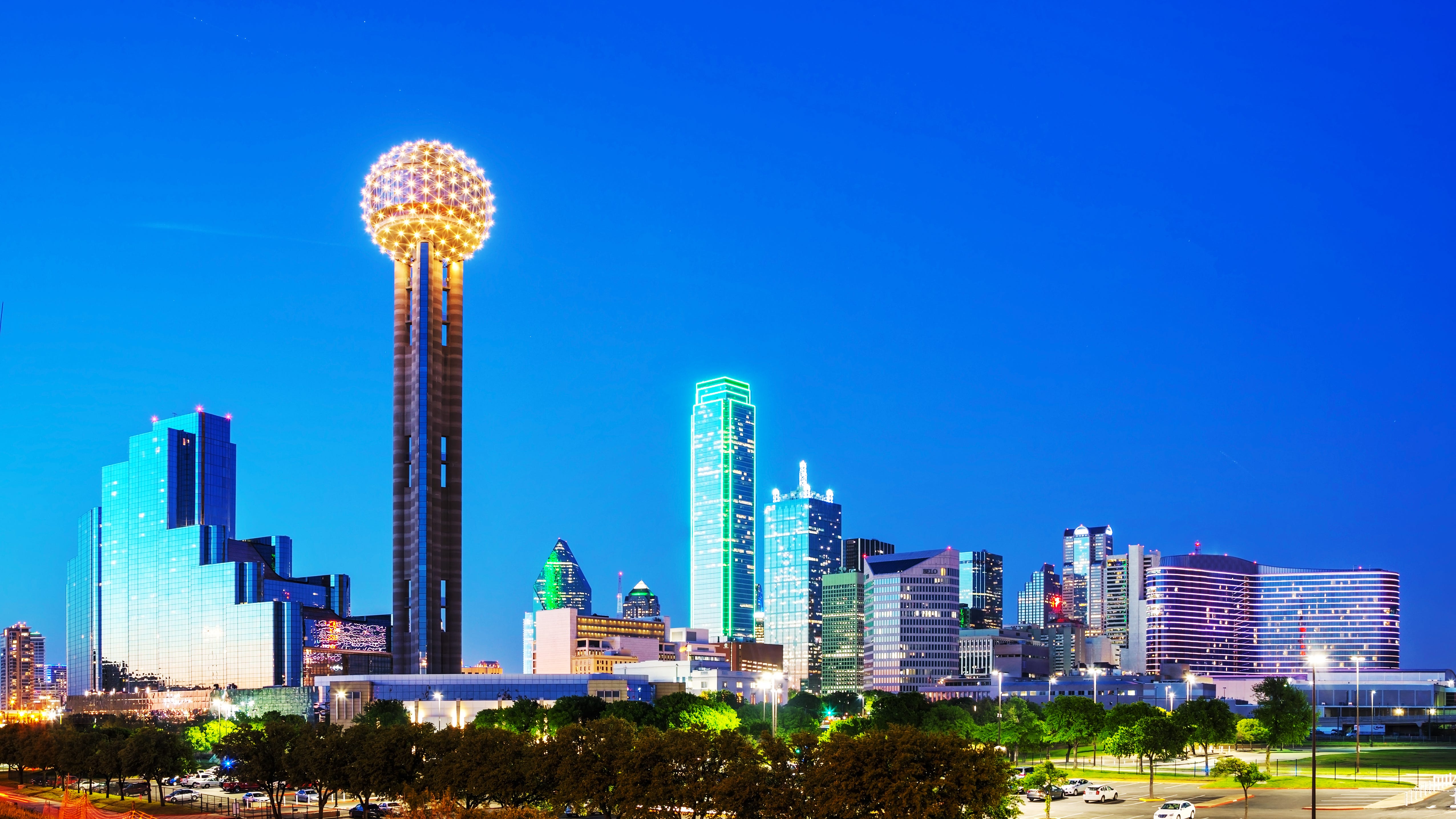 Dallas' Reunion Tower prepared for spectacular show to ring in the new year