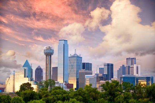 Dallas, TX skyline at dusk