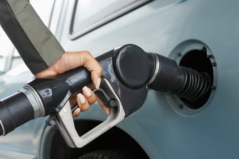 Volunteer patrols at South Side gas stations help city’s high carjacking numbers drop