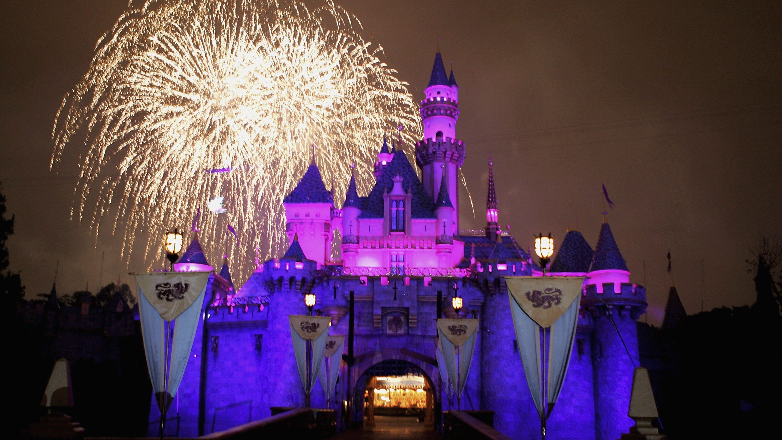 Splash Mountain at Disneyland to close in May