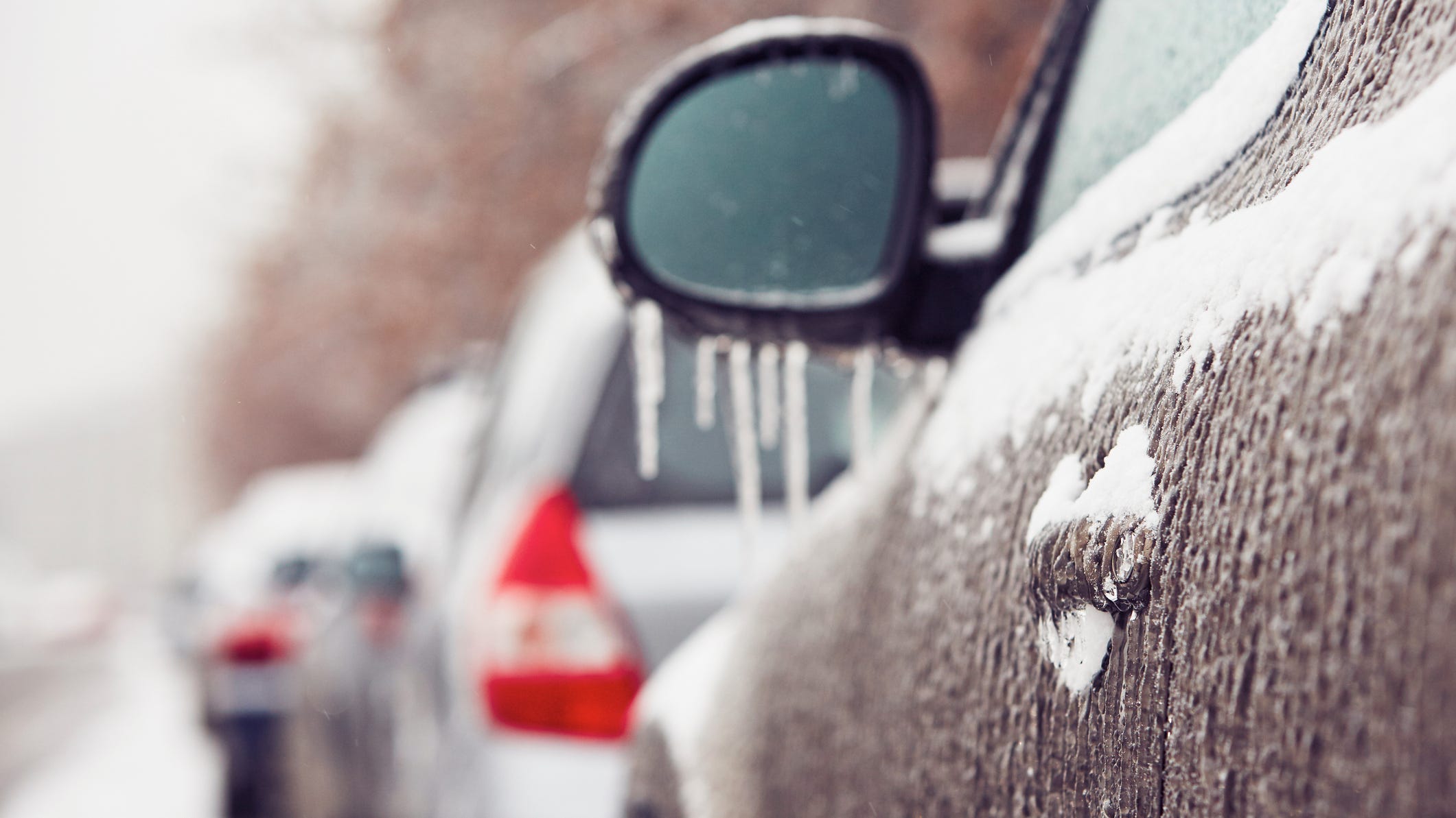 Mixed Bag: January storm brings rain, ice, sleet, snow, and even thunder to Minnesota