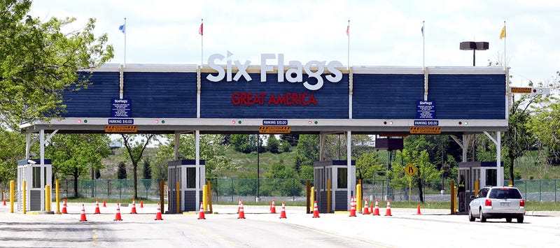 A car approaches the entrance to Six Flags Great America May 24, 2005 in Gurnee, Illinois. 