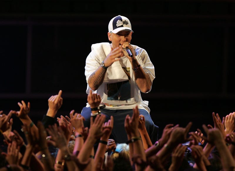 Eminem rapping in 2005