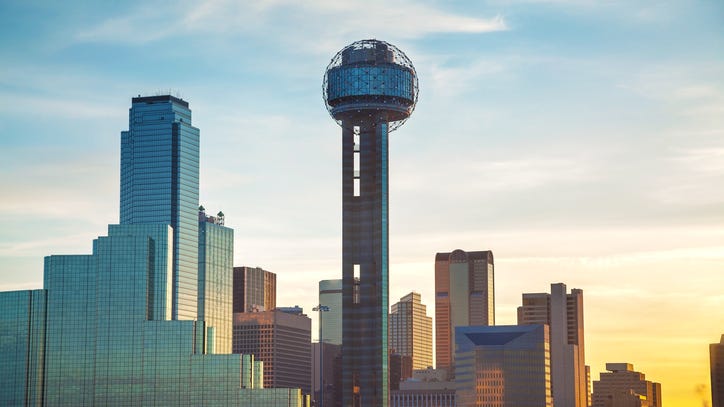 Reunion Tower goes dark to help conserve energy