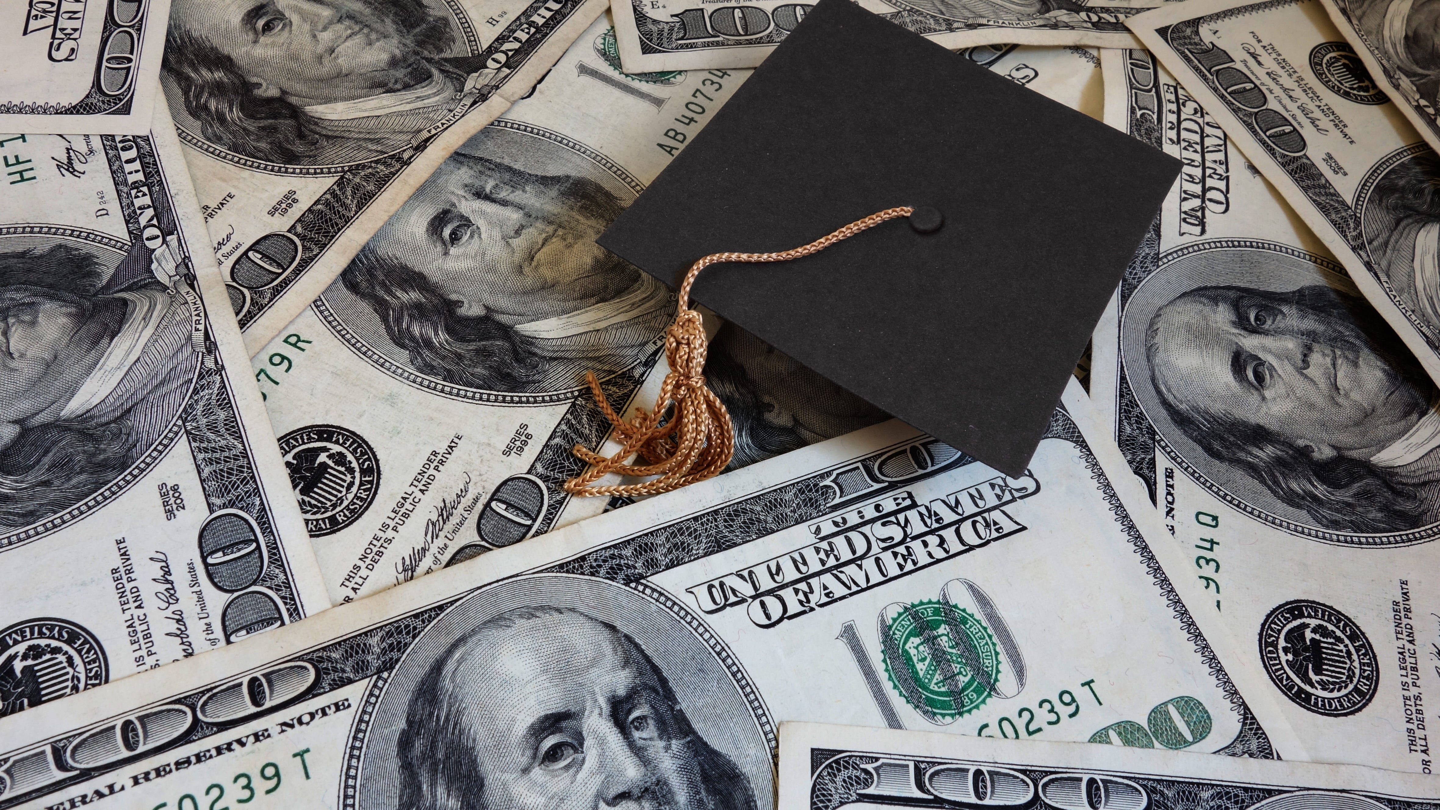 Expert Q&A: What prospective college students need to know about borrowing for school