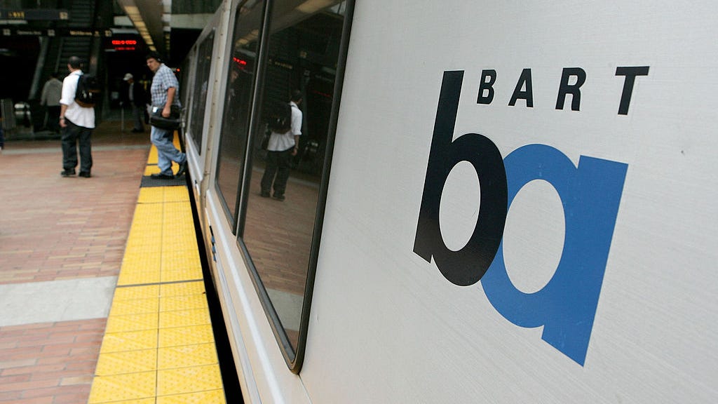 Suspect at large in fatal stabbing at San Francisco BART station