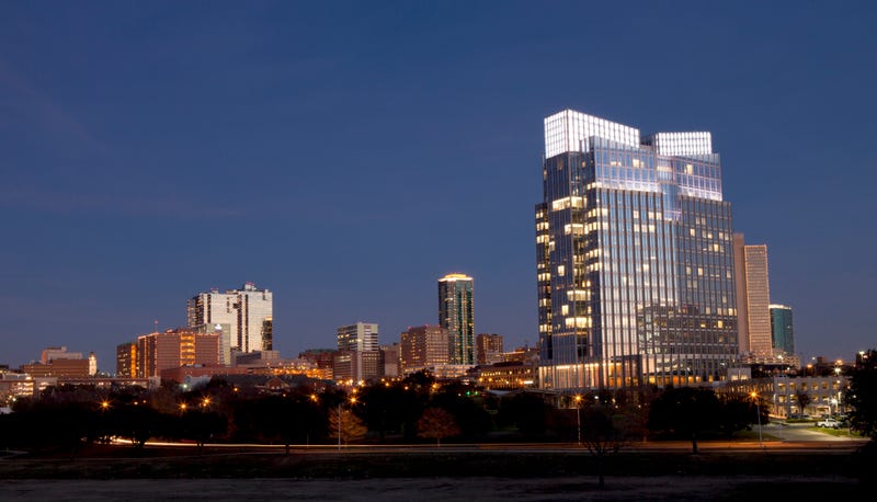 Fort Worth voters to decide whether to triple salaries of mayor, council