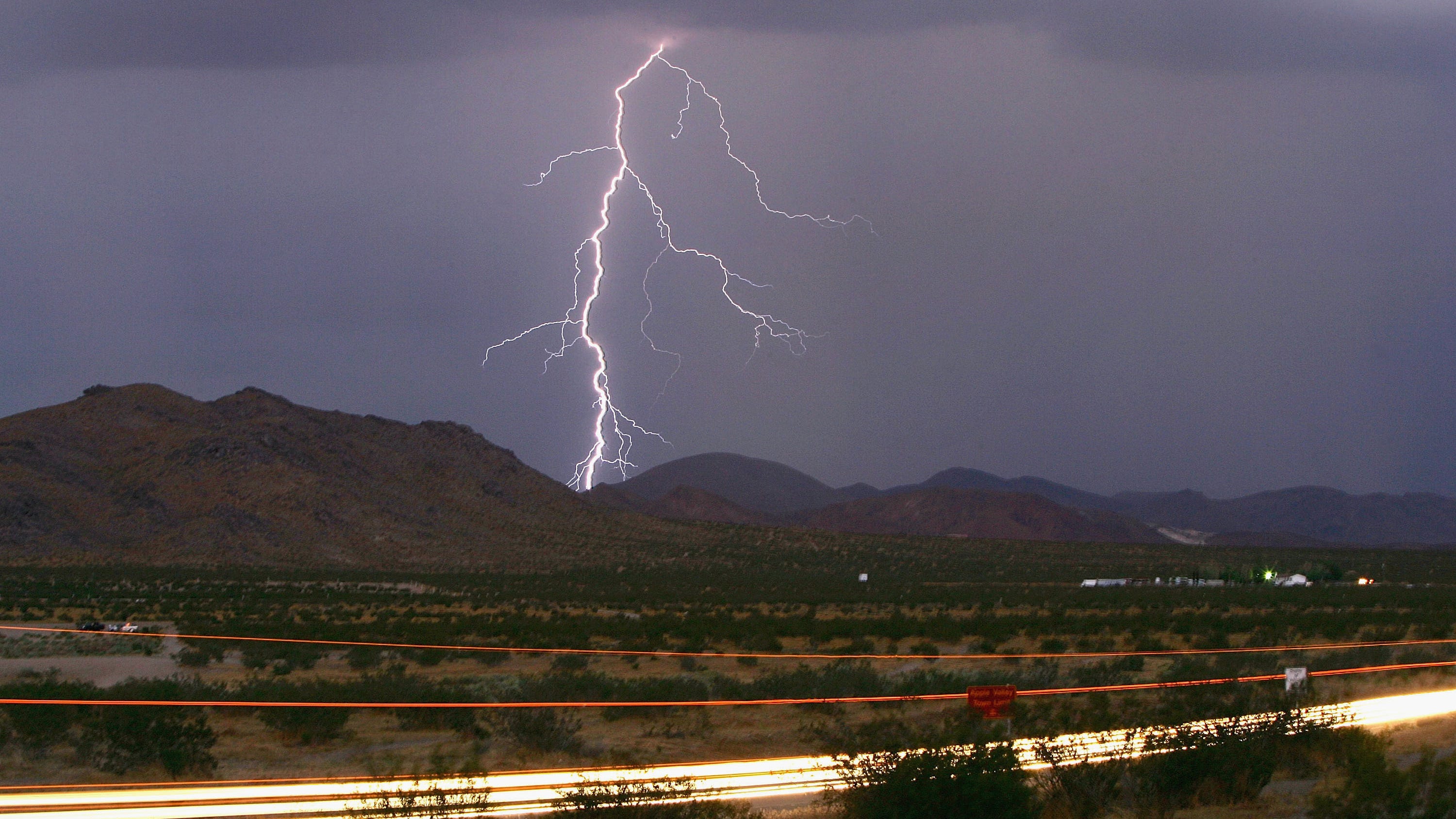 How climate change can lead to more lightning strikes, wildfires