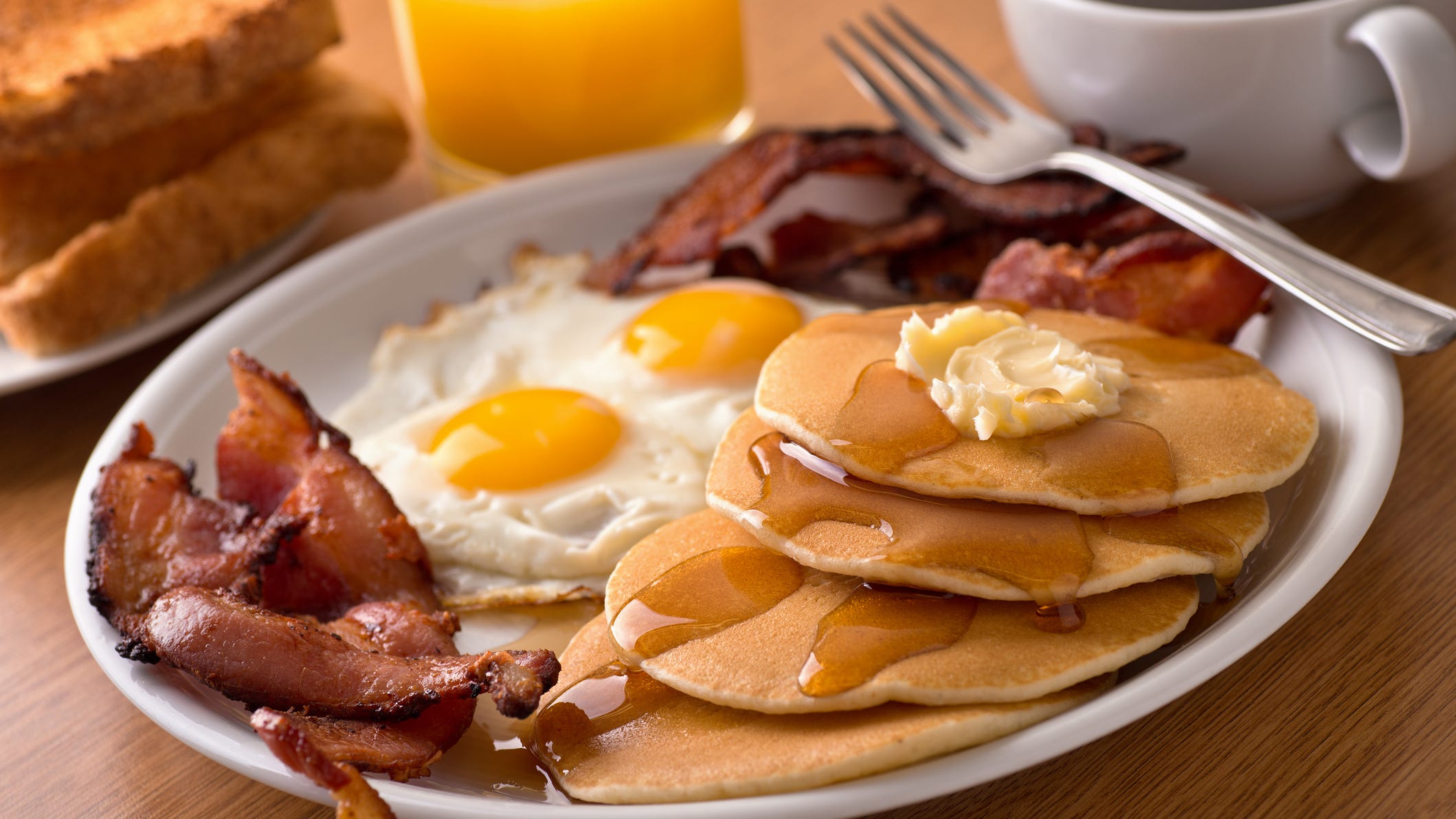 The need to eat a big breakfast may be a myth: study