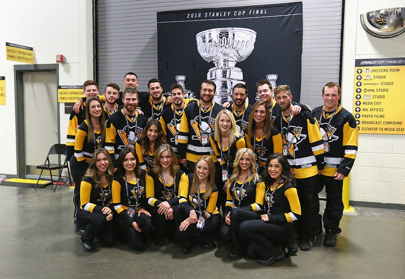 Penguins 2016 Ice Crew