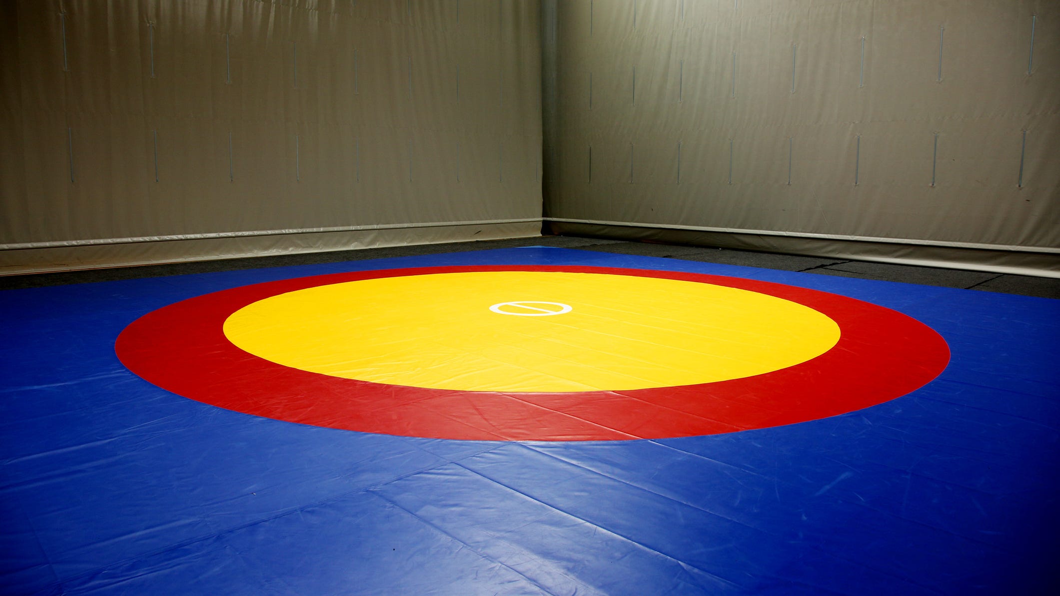 Dearborn HS wrestling coach arrested over inappropriate relationship with underage student