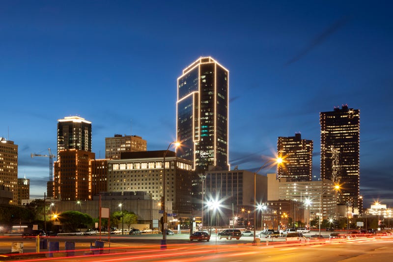 Tarrant County voters to nominate candidates for judge, commissioners