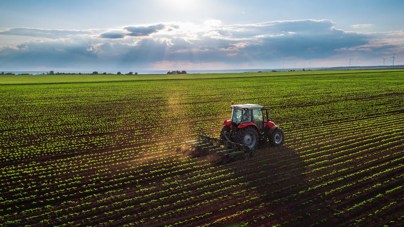 A trio of Missouri Senate bills to limit foreign ownership of farmland is getting pushback.