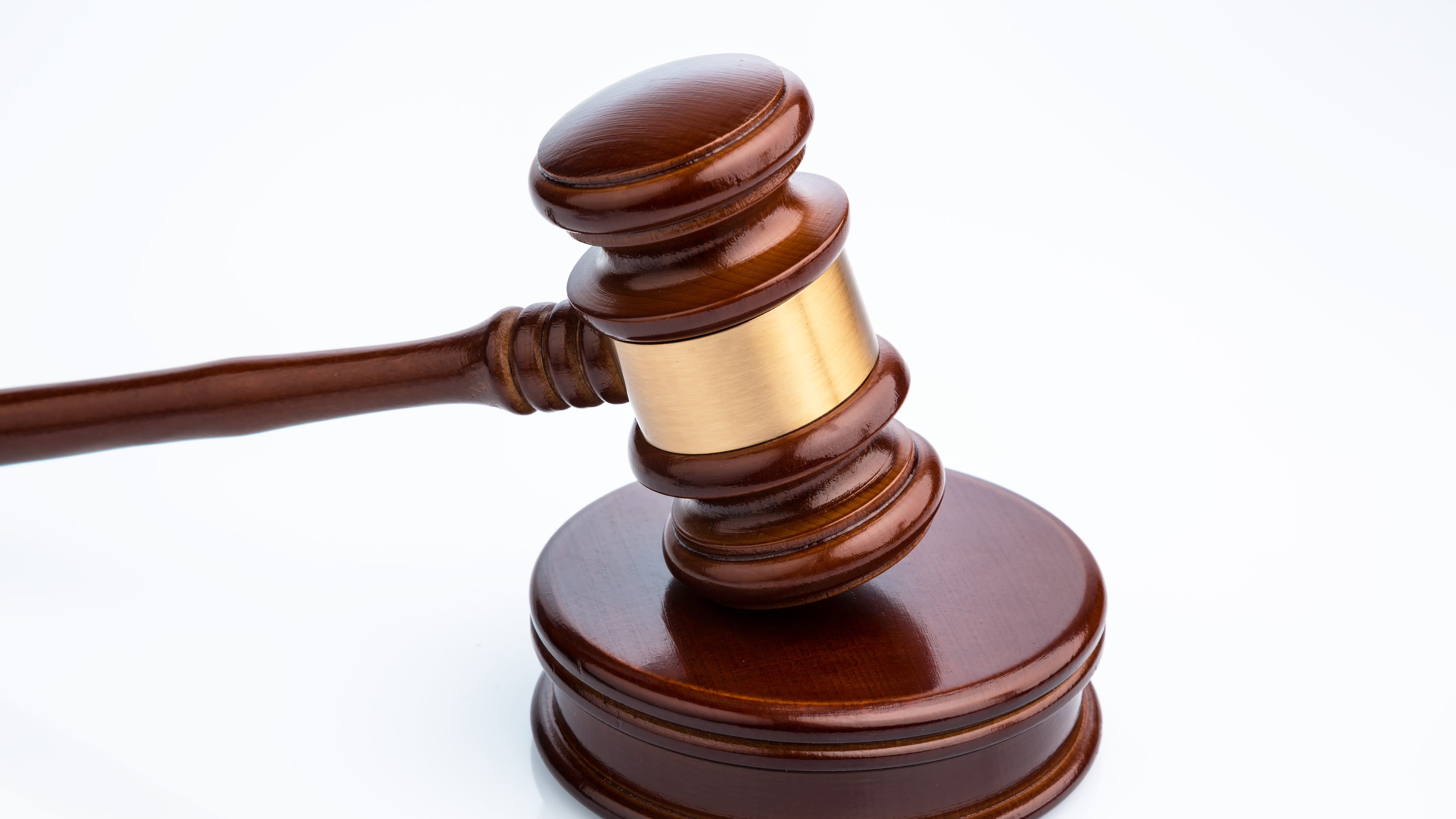 NJ woman sentenced to 27 months in prison for embezzling funds from tour company