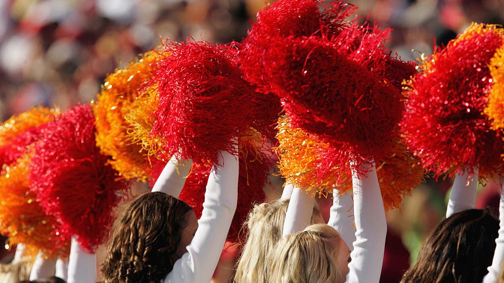 USC probe finds ex-coach harassed, body-shamed cheerleaders