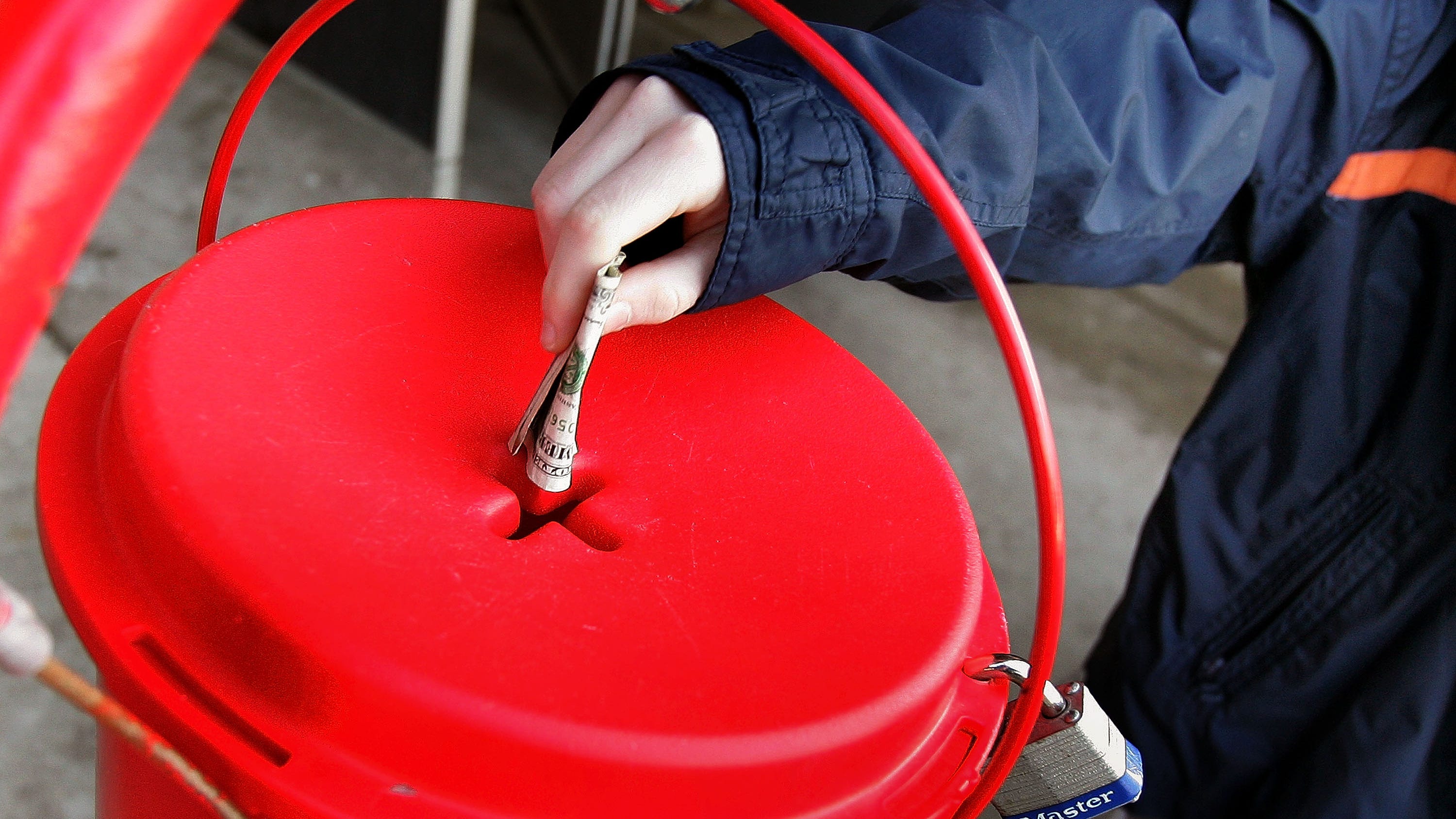 Donations to the Salvation Army are down in Chicagoland: ‘The need is greater than ever’